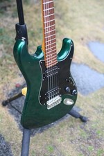 Squier Contemporary ST552