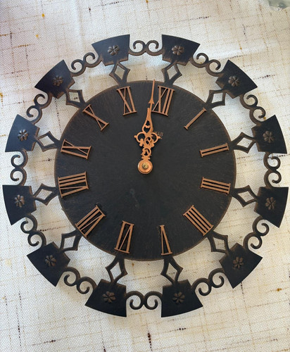 Runde metall wanduhr - runde, metall-wanduhr