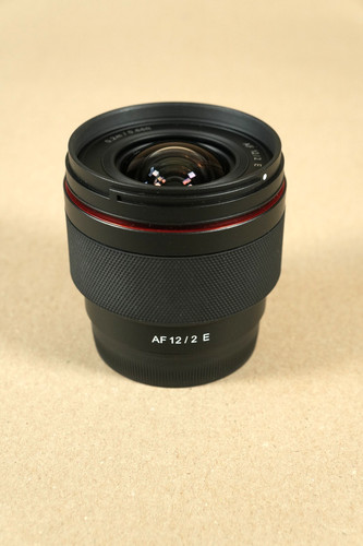 Samyang 12mm 2 0 - af,