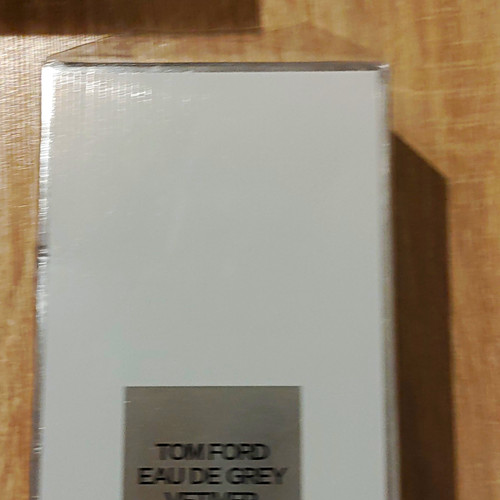 Tom ford eau grey - de, vetiver