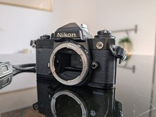 Nikon FE schwarz