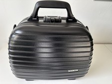 Salsa Beauty Case von RIMOWA