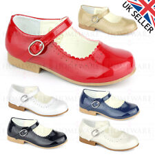 MÄDCHENSCHUHE SPANISCHER STIL