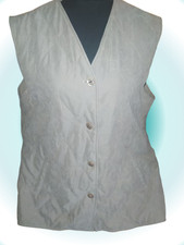 Karoline International