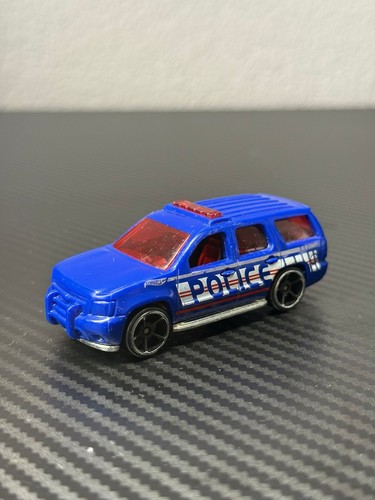Hot wheels chevy - tahoe, /