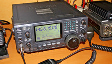 ICOM IC-746