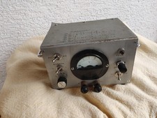 Altes Voltmeter  Messgerät Spannung Requisite 705