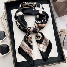 Luxuriöses Seidentuch 70x70