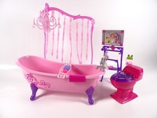 Barbie Möbel Glam Bathroom Badewanne Toilette Handtuch-Halter + Zubehör (19104)