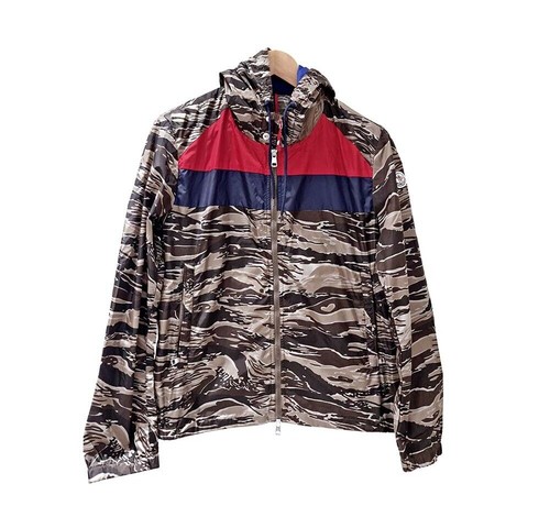 Moncler windjacke camouflage - moncler,
