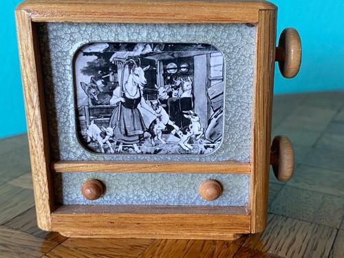 Roll bild fernseher - roll,