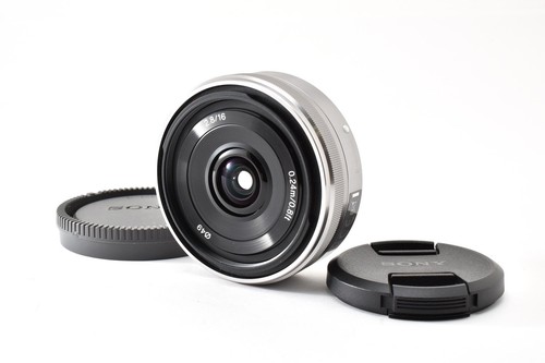 Sony 16mm 8 - f/2.8, sel16f28