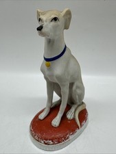 Antike Figur aus Porzellan -