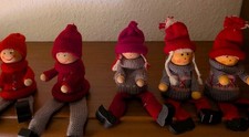 5x niedliche Wichtel Weihnachts Kantenhocker grauer Pulli & roter Pulli Höhe 8cm