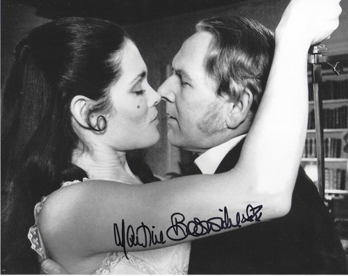 Martine beswick dr - martine, in