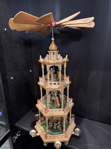 Große weihnachtspyramide st - große,