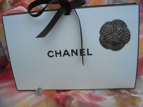 Chanel geschenkverpackung - chanel,