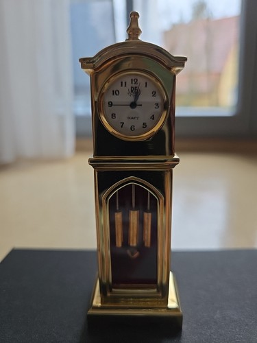 Miniaturuhr goldfarben die - miniaturuhr., goldfarben.