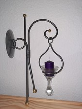 Kerzenhalter für die Wand aus Metall mit Glaseinsatz 