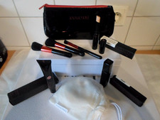 Annayake Makeup Set: 3 Pinsel/ Tasche, Blush, Abdeckstift, Lippenlack, Cotons