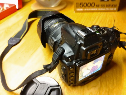 Nikon d5000 plus dx - nikon,