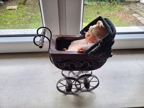 Antiker puppenwagen alt - antiker,
