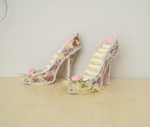 Schöne ringhalter high heel - schöne,
