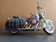 Ein Supermodell einer Harley Davidson FLSTS Softail Heritage Springer von 1999
