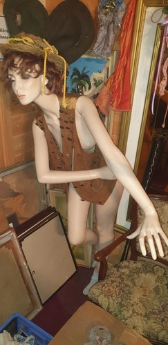 Schaufensterpuppe weiblich - schaufensterpuppe,