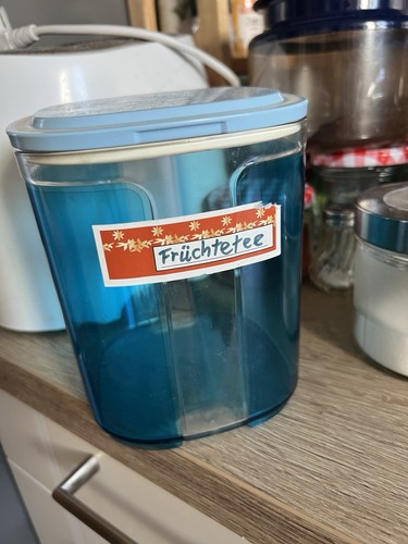 Tupperware l skyline - tupperware,