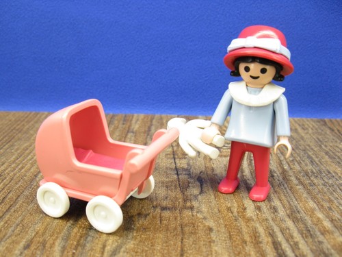 Mädchen mit puppenwagen aus - mädchen,