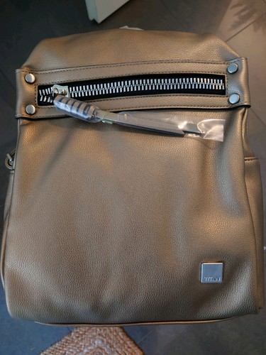 Titan spotlight zip backpack - titan,