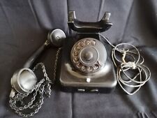 Altes Wählscheiben-Telefon Bakelit W38, schwarz, DDR-Ostalgie