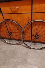 Mavic Crosstrail UST - Tubeless Laufradsatz 26 Zoll, nur für Felgenbremse