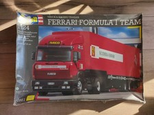 Revell 07561 Iveco Truck und Racing Trailer Scuderia Ferrari 1:24 selten ungebau