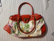 SALVATORE FERRAGAMO Handtasche Satin Leder rot