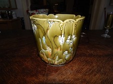 dekorativer Blumentopf Übertopf florales Dekor