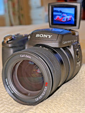 Sony Cyber-shot DSC-R1 10.3MP
