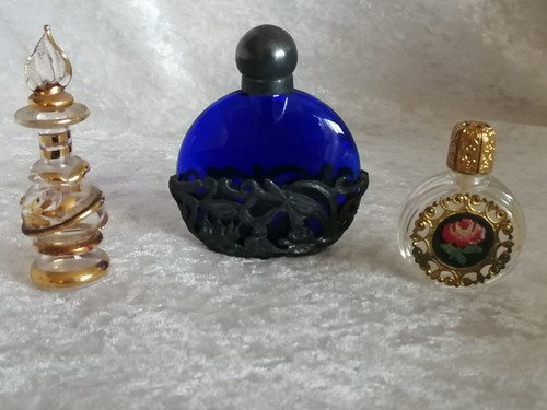 Alte parfum flakon - x,