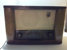 Philips Saturn 53 (BD 624A) Röhrenradio – Holzgehäuse, LW/MW/KW/UKW – getestet,