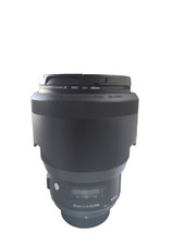 EXCELLENT CONDITION SIGMA 85MM