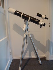 Sky-Watcher EVOSTAR 100ED APO Teleskop 100/900mm mit teurem Zubehörpaket