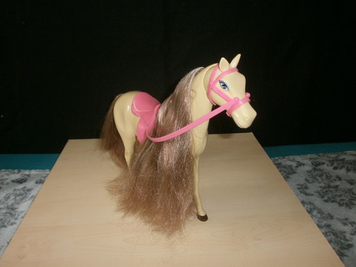 Barbie pferd mit sattel - pferd,