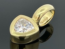 ANHÄNGER  AUS 925/- SILBER VERGOLDET MIT ZIRKONIA SCHMUCKJAGD