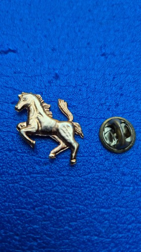 Ferrari pin pferd - ferrari,