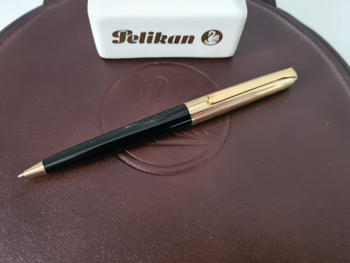 Pelikan r30 kugelschreiber - pelikan,