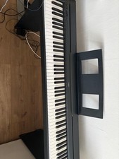 Yamaha digital piano p45, kaum benutzt, inklusive Ständer und Pedal