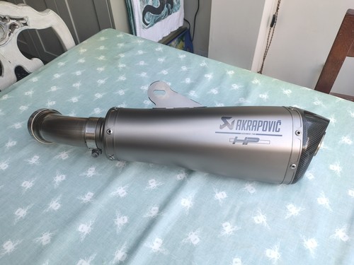 Bmw r9t akrapovic slip - akrapovic, on