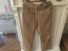 Schöne  Damen Hose Lederlook Farbe braun beige Größe 40 