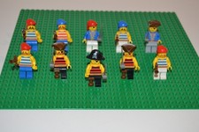 LEGO Piraten Figuren-Konvolut aus Sammlung 10x Figuren mit Waffen